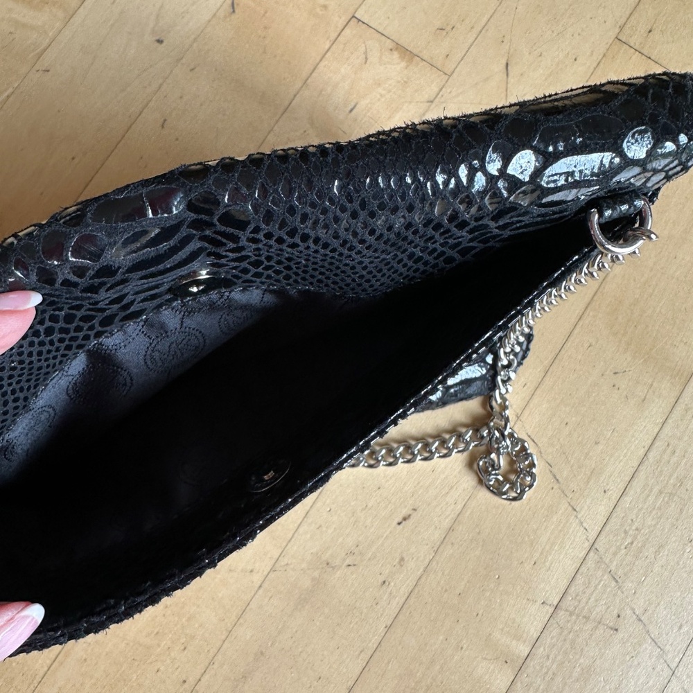 Michael Kors Black reptile clutch/shoulder bag, CB2422 - Picture 7 of 8